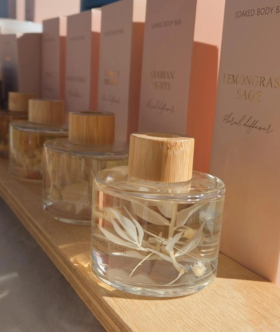 Floral Diffuser: Honeysuckle