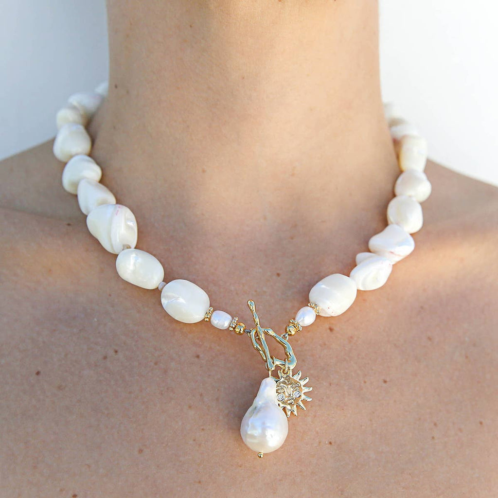 Rolled Shell Solis Necklace