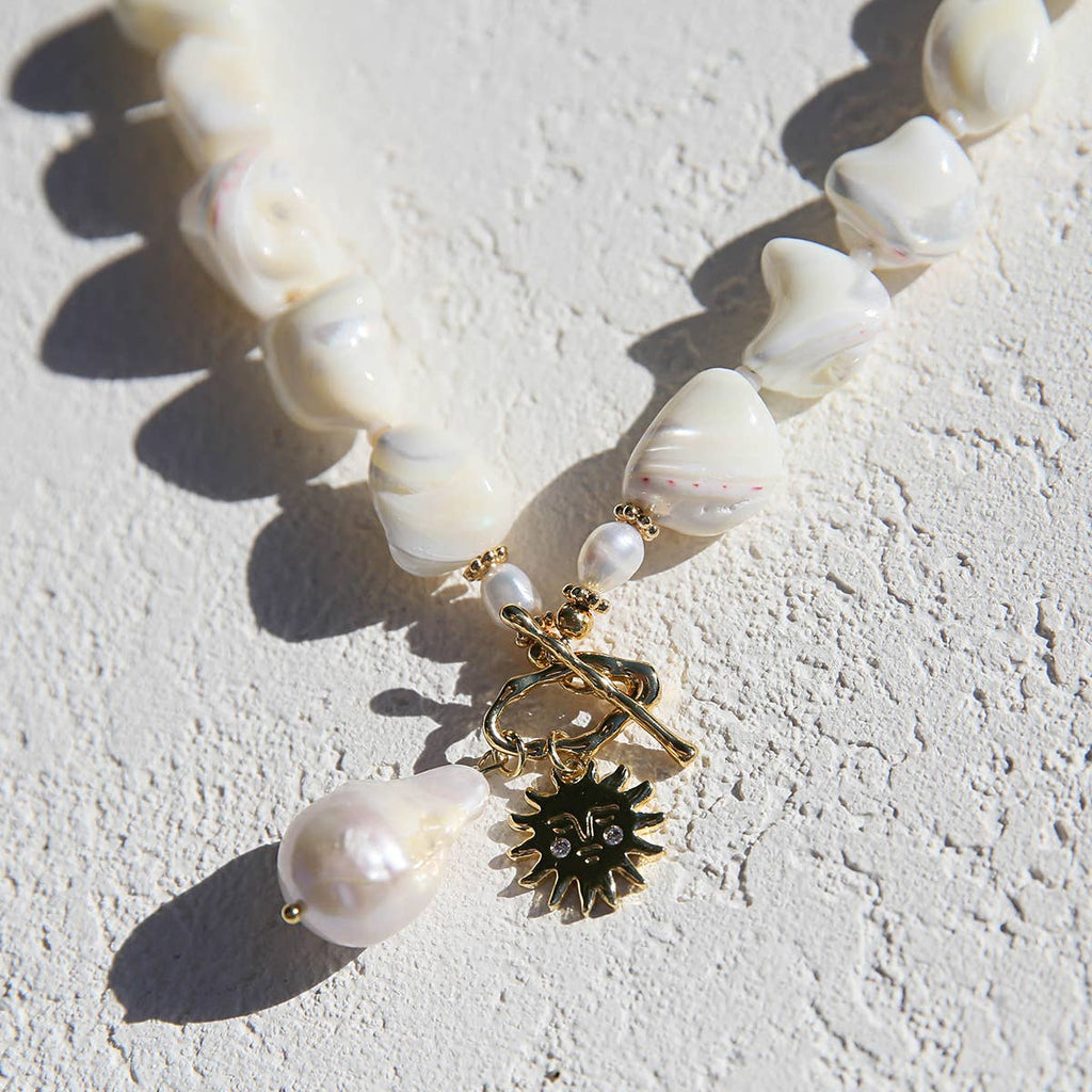 Rolled Shell Solis Necklace